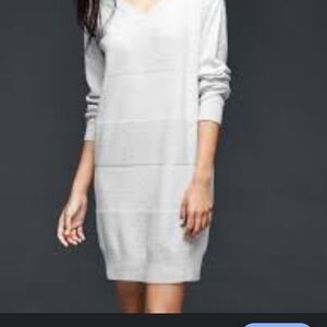 Gap Size L Elegant Women's Gray Sweater Dress 100% Cotton.